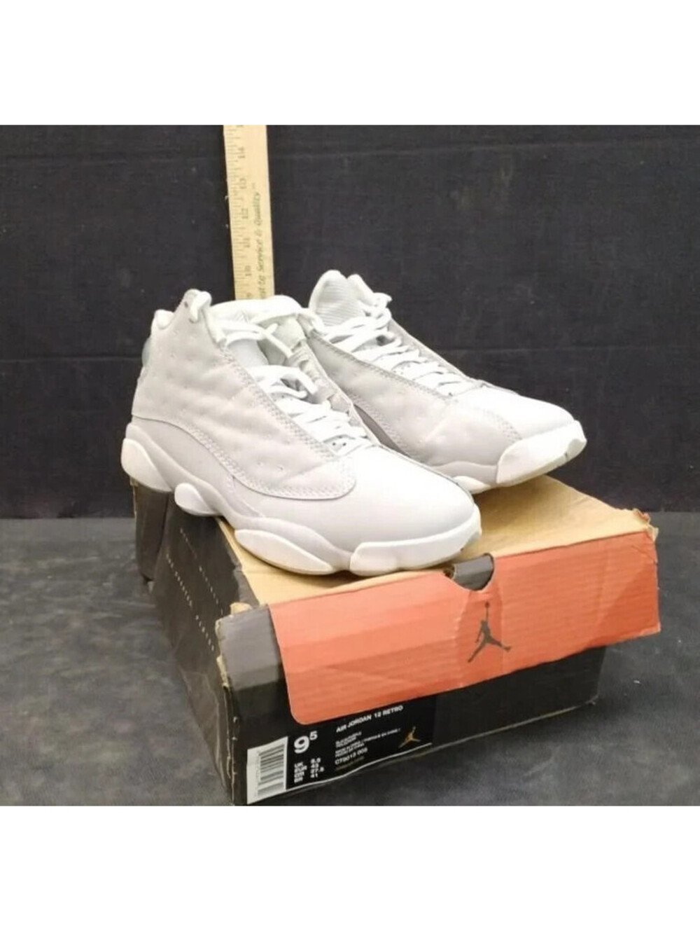 Nike Air Jordan 13 Retro White Gray Sneakers Size 9.5 With Box